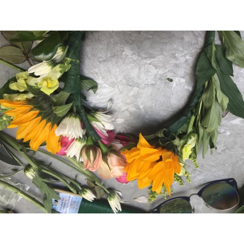 Real Flower Crown, Summer Sunflower Crown - Picture 3 of 3